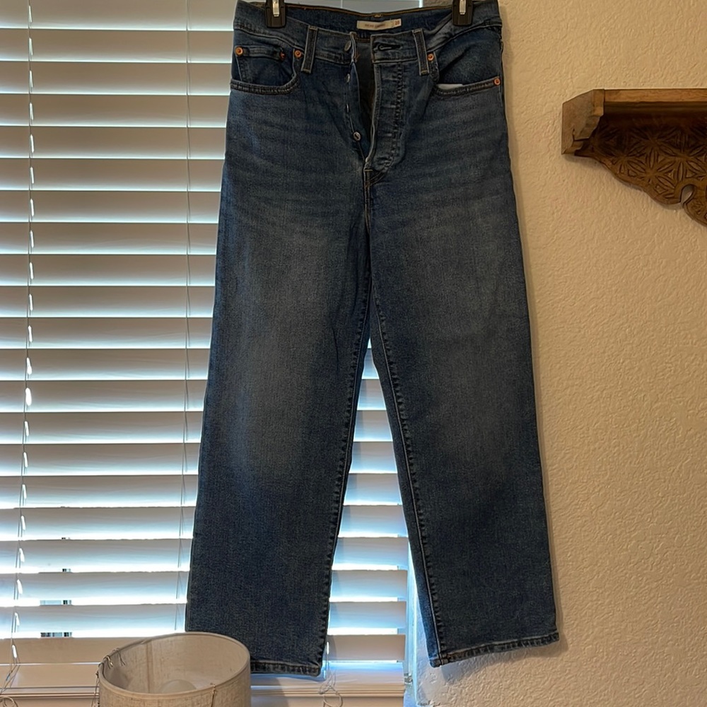 Levi Rib Cage straight jeans